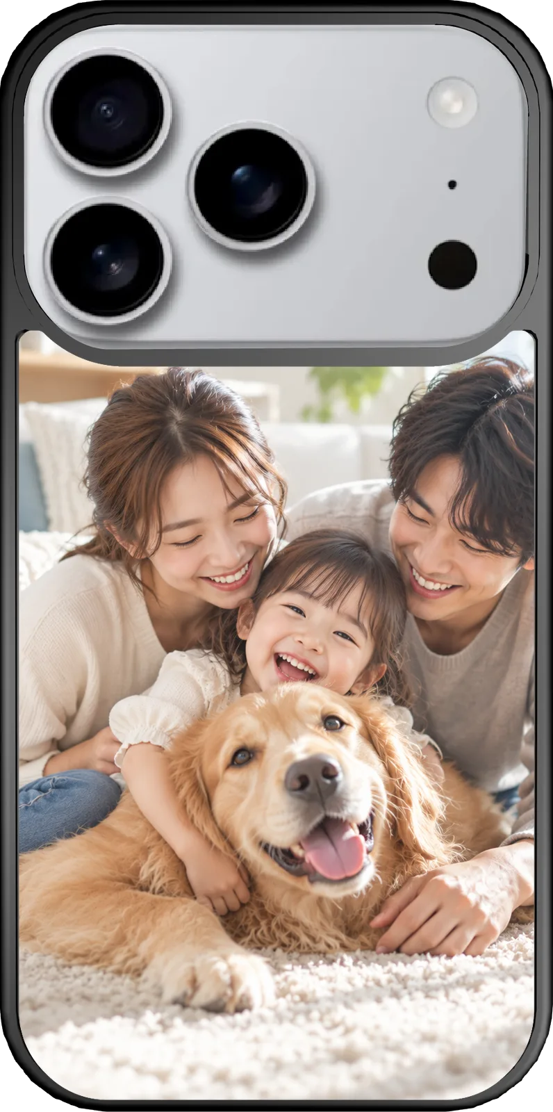 家族と愛犬がくつろぐ写真をプリントしたオリジナルスマホケース（iPhone 17 Pro）